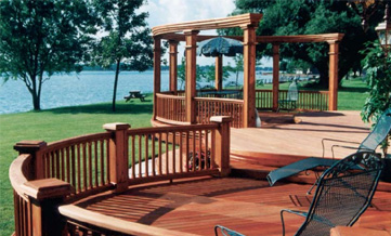 Cedar Deck Rockford - Weyerhaeuser